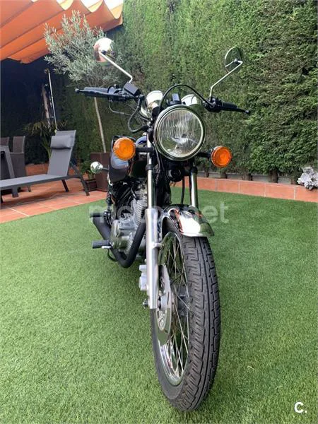 Yamaha SR 250 Special – Vista 9