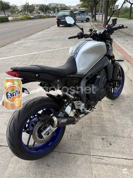Yamaha MT-09 – Vista 6
