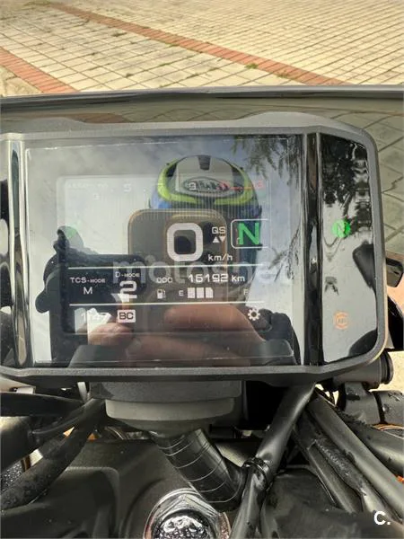 Yamaha MT-09 – Vista 10