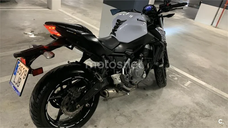 Kawasaki Z 650 – Vista 2