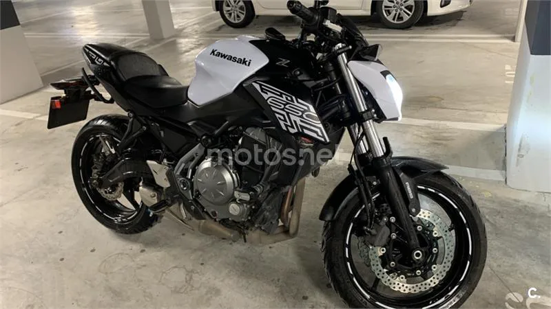 Kawasaki Z 650 – Vista 3