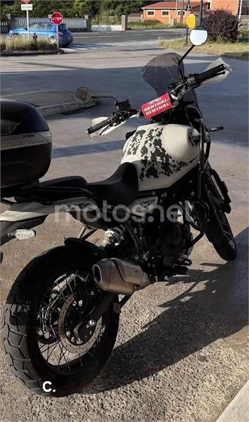 Royal Enfield Himalayan 450 – Vista 3
