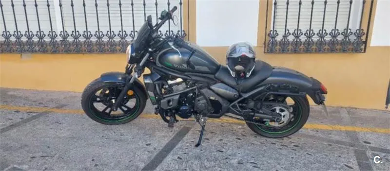 Kawasaki Vulcan S – Vista 8