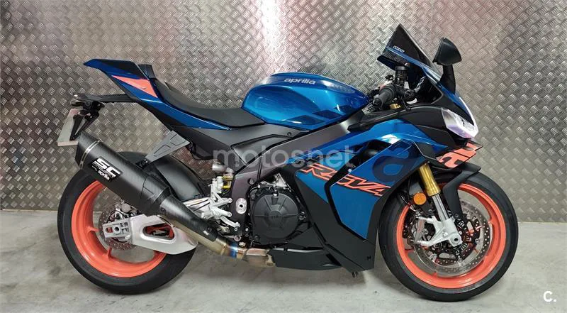 Aprilia RSV4 – Vista 4