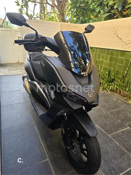 Keeway Vieste 300 – Vista 4
