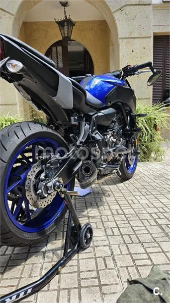 Yamaha MT-07 – Vista 3