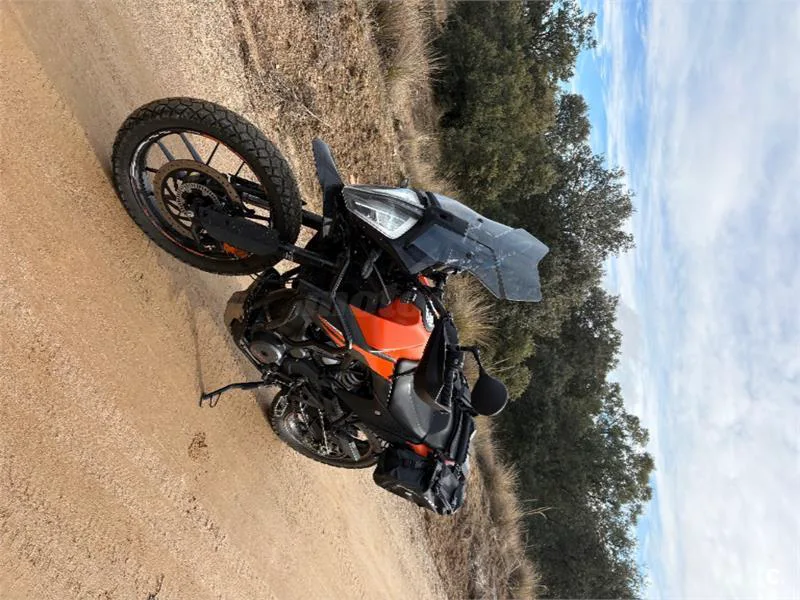 KTM 390 – Vista 3