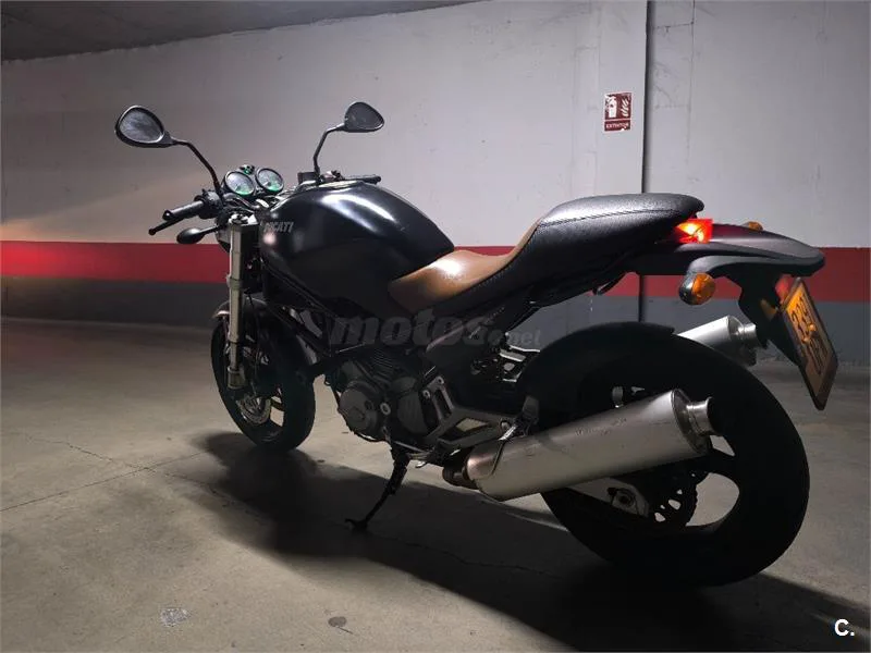 Ducati Monster 620 Dark IE – Vista 3