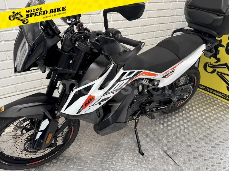 KTM 790 – Vista 13