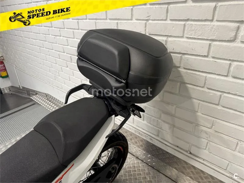 KTM 790 – Vista 7