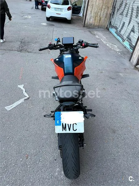 KTM 125 – Vista 4