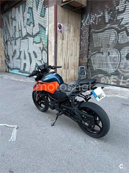KTM 125 – Vista 5