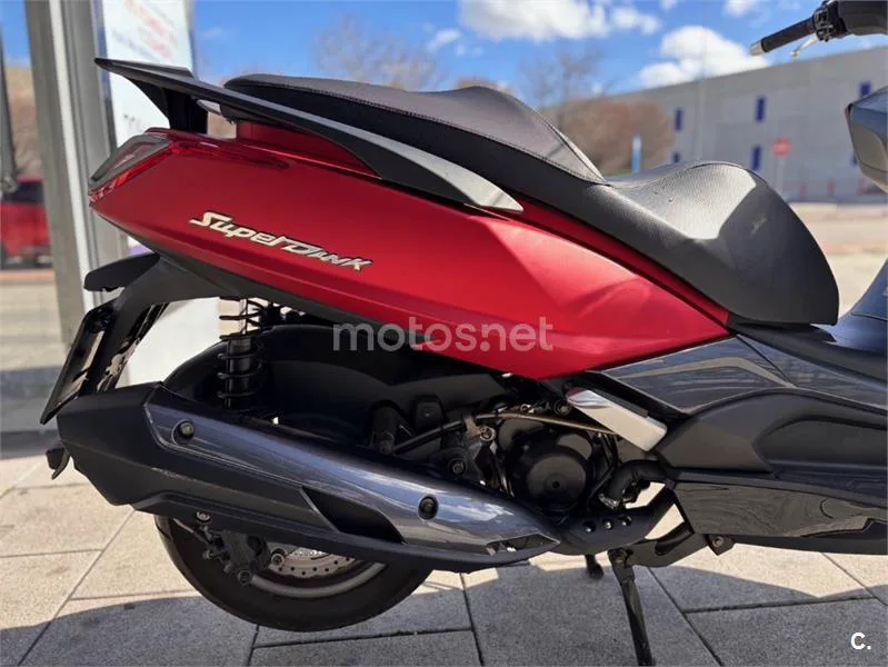 Kymco Super Dink 350 – Vista 9