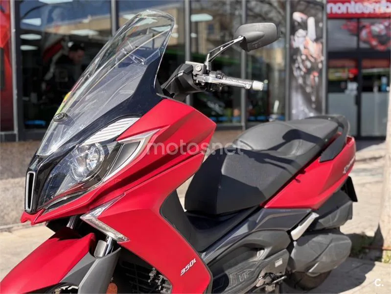 Kymco Super Dink 350 – Vista 10