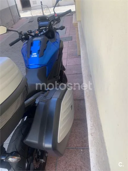 Honda NC 750 X – Vista 2