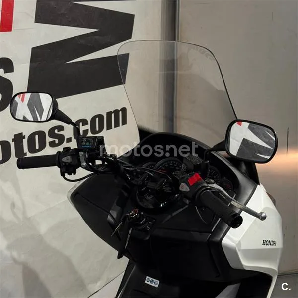 Honda Forza 300 – Vista 12