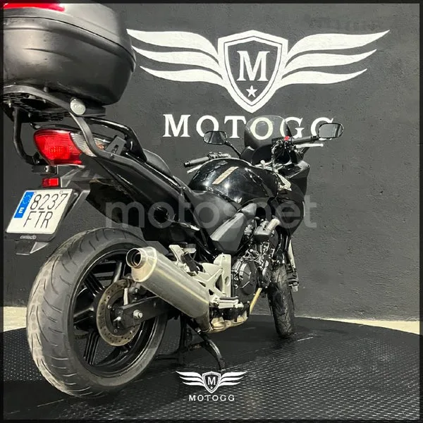 Honda CBF 600 S – Vista 7