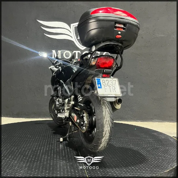 Honda CBF 600 S – Vista 10