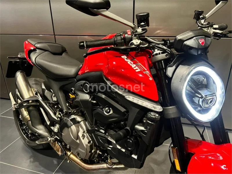 Ducati Monster – Vista 4