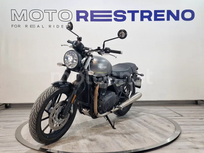 Triumph Speed Twin 900 – Vista 5