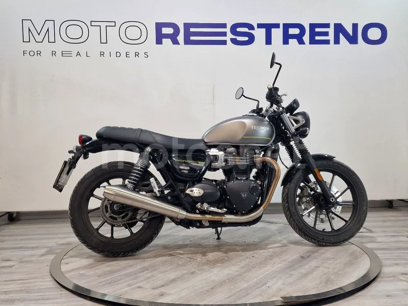 Triumph Speed Twin 900 – Vista 7