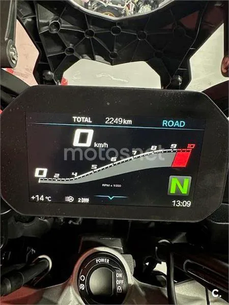 BMW F 900 XR – Vista 11