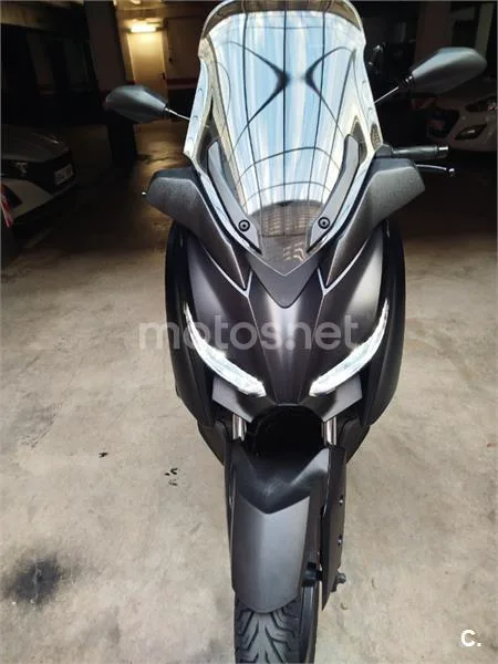 Yamaha XMAX 125 – Vista 8