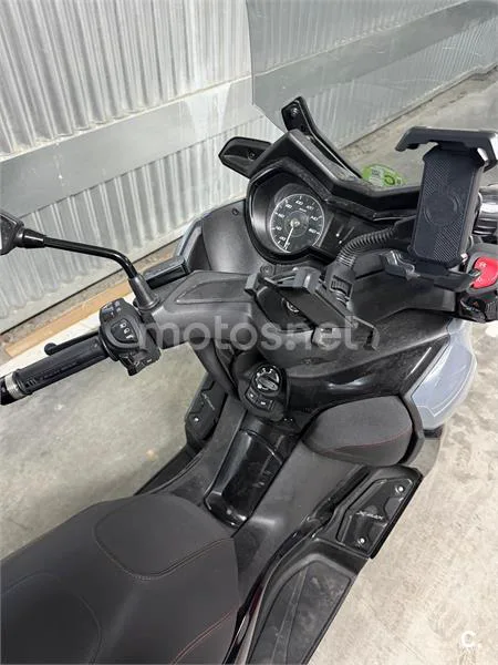 Yamaha XMAX 125 – Vista 5
