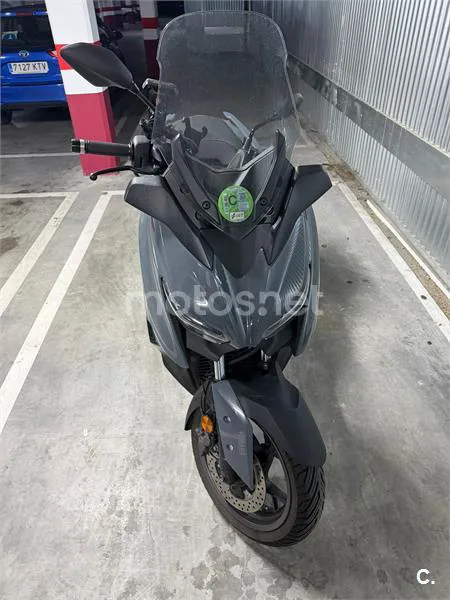 Yamaha XMAX 125 – Vista 9