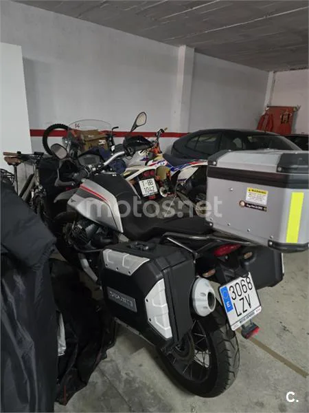 Moto Guzzi V 85 TT – Vista 9