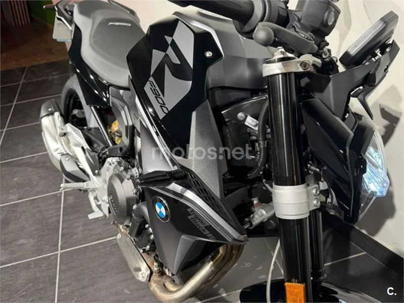 BMW F 900 R – Vista 11