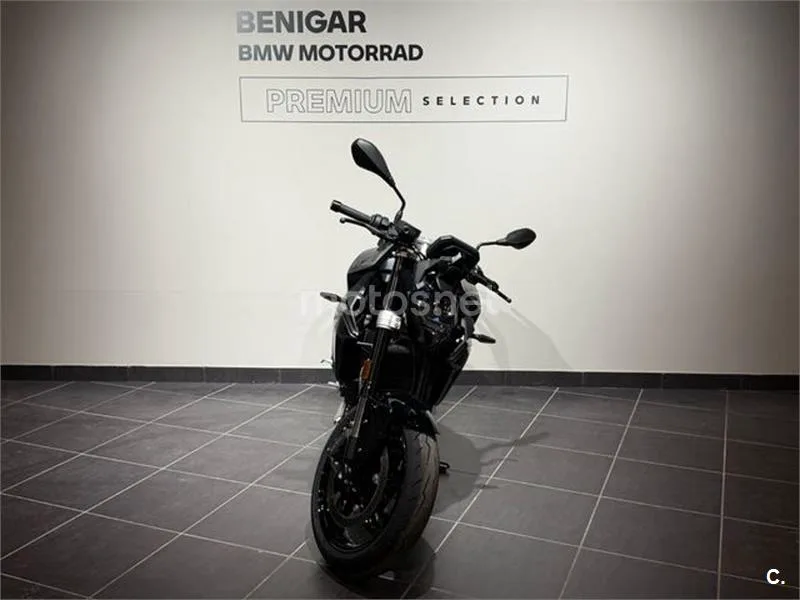 BMW F 900 R – Vista 3