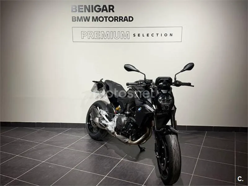 BMW F 900 R – Vista 4