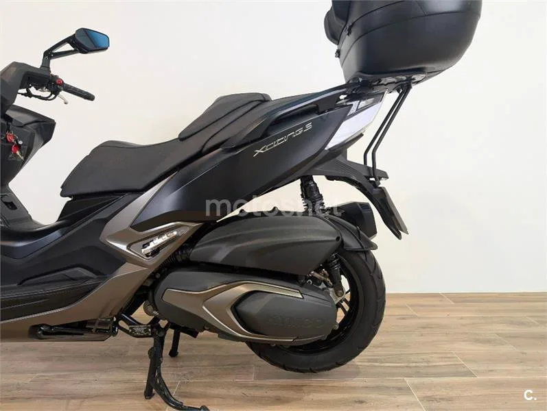 Kymco Xciting S 400 – Vista 9