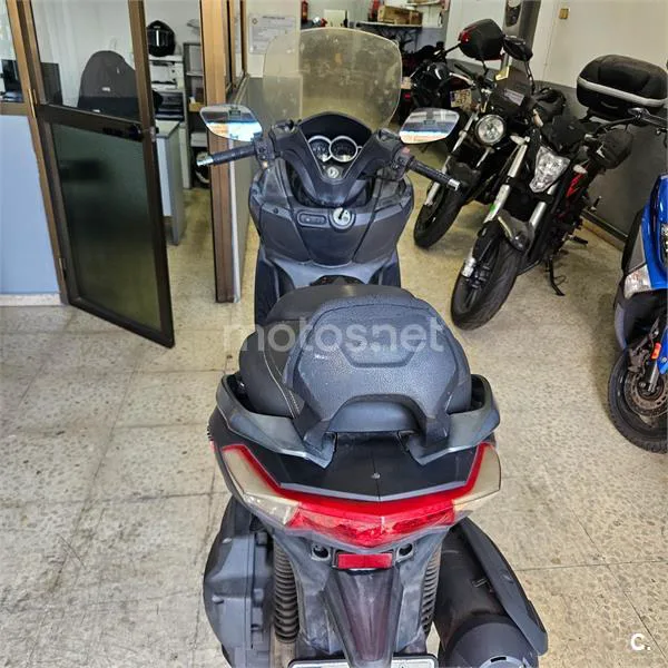 SYM Joymax 300 – Vista 5