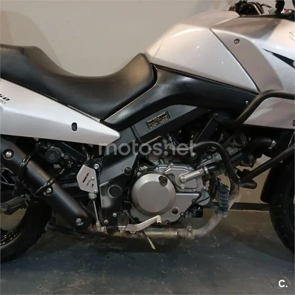 Suzuki V-Strom 650 – Vista 11