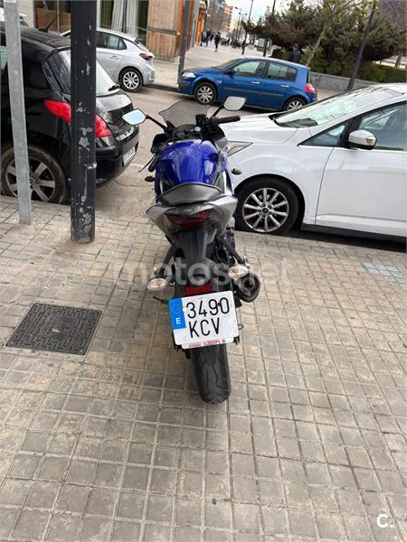 Yamaha R3 – Vista 3