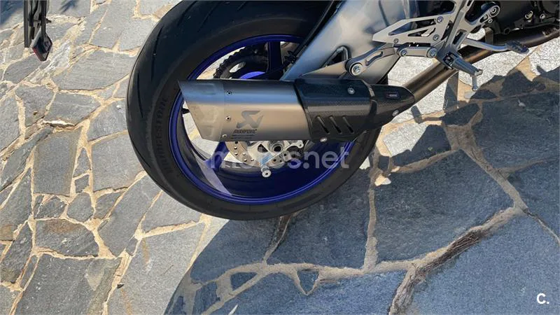 Yamaha MT-10 – Vista 5