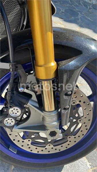 Yamaha MT-10 – Vista 7