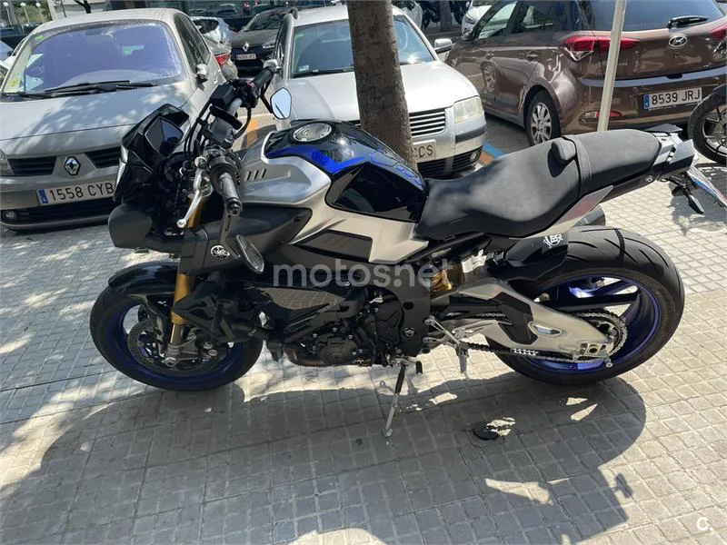 Yamaha MT-10 – Vista 9