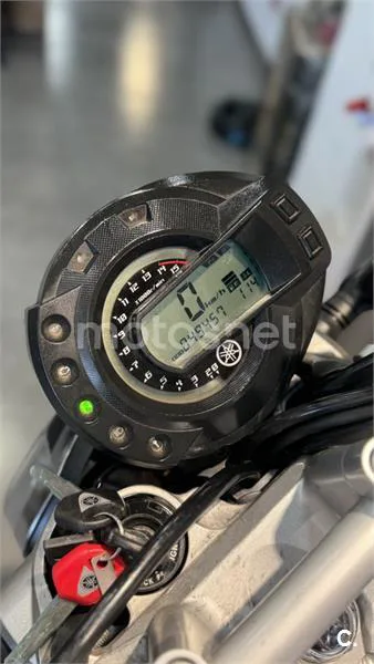 Yamaha FZ6 N – Vista 9