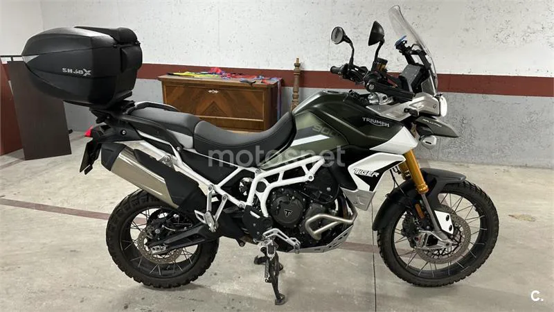 Triumph Tiger 900 - Vista 4