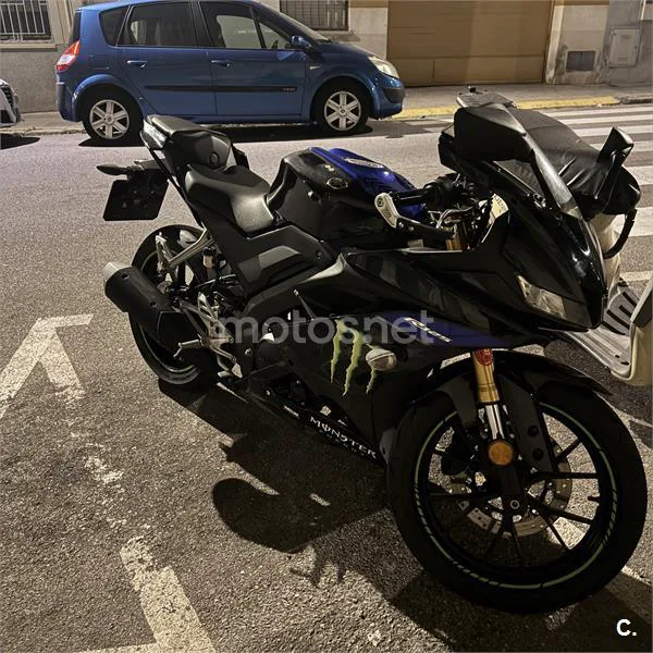 Yamaha R125 – Vista 3