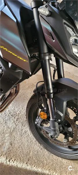 Honda CB 750 – Vista 4