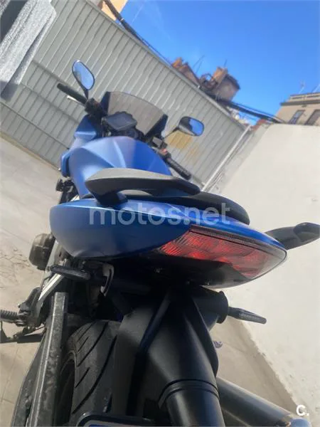 Kawasaki Z 750 – Vista 3