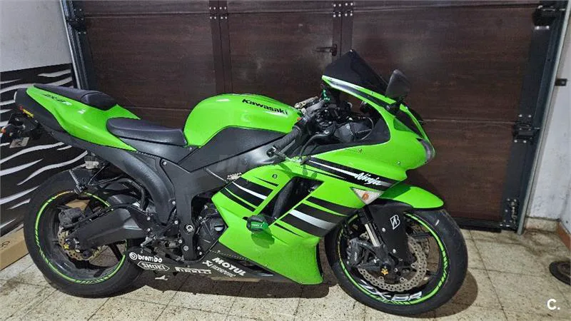 Kawasaki ZX-6R 3800 € 2009 Cáceres - 1