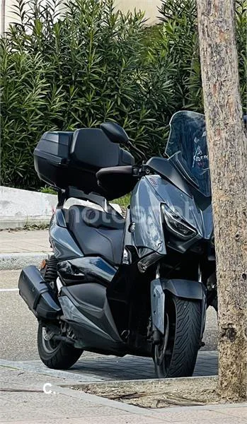 Yamaha XMAX 300 – Vista 3