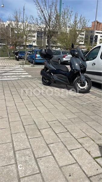 Yamaha XMAX 300 – Vista 6