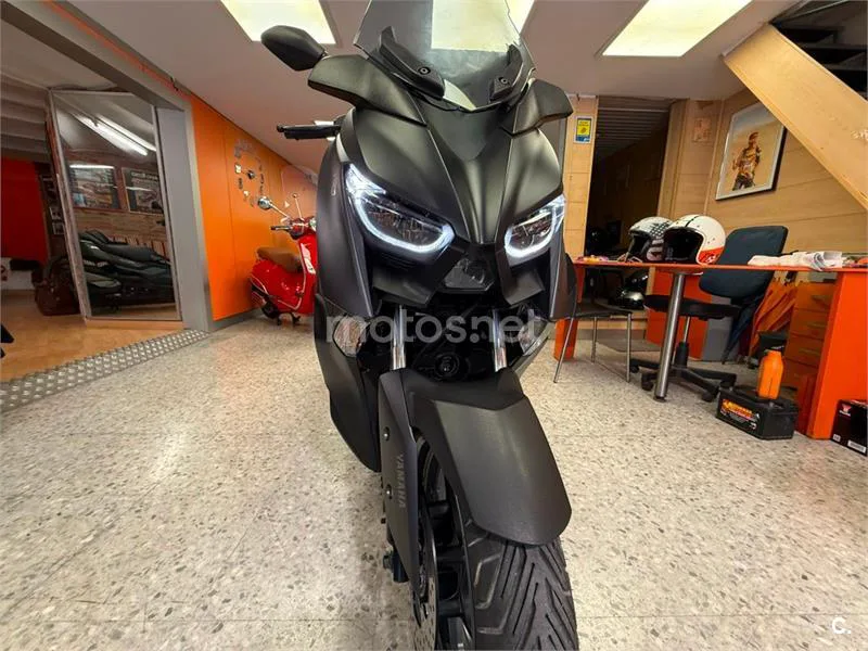Yamaha XMAX 300 – Vista 14