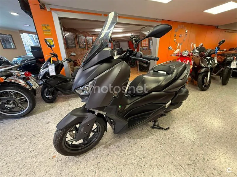 Yamaha XMAX 300 – Vista 3